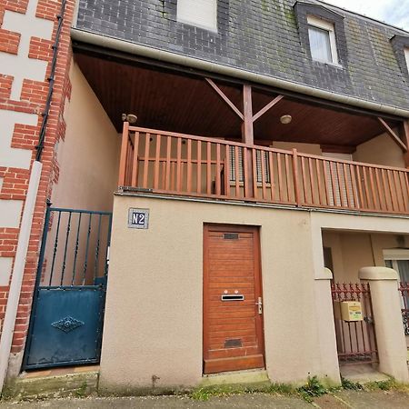 Appartement Le Petit Michelet à Granville Extérieur photo