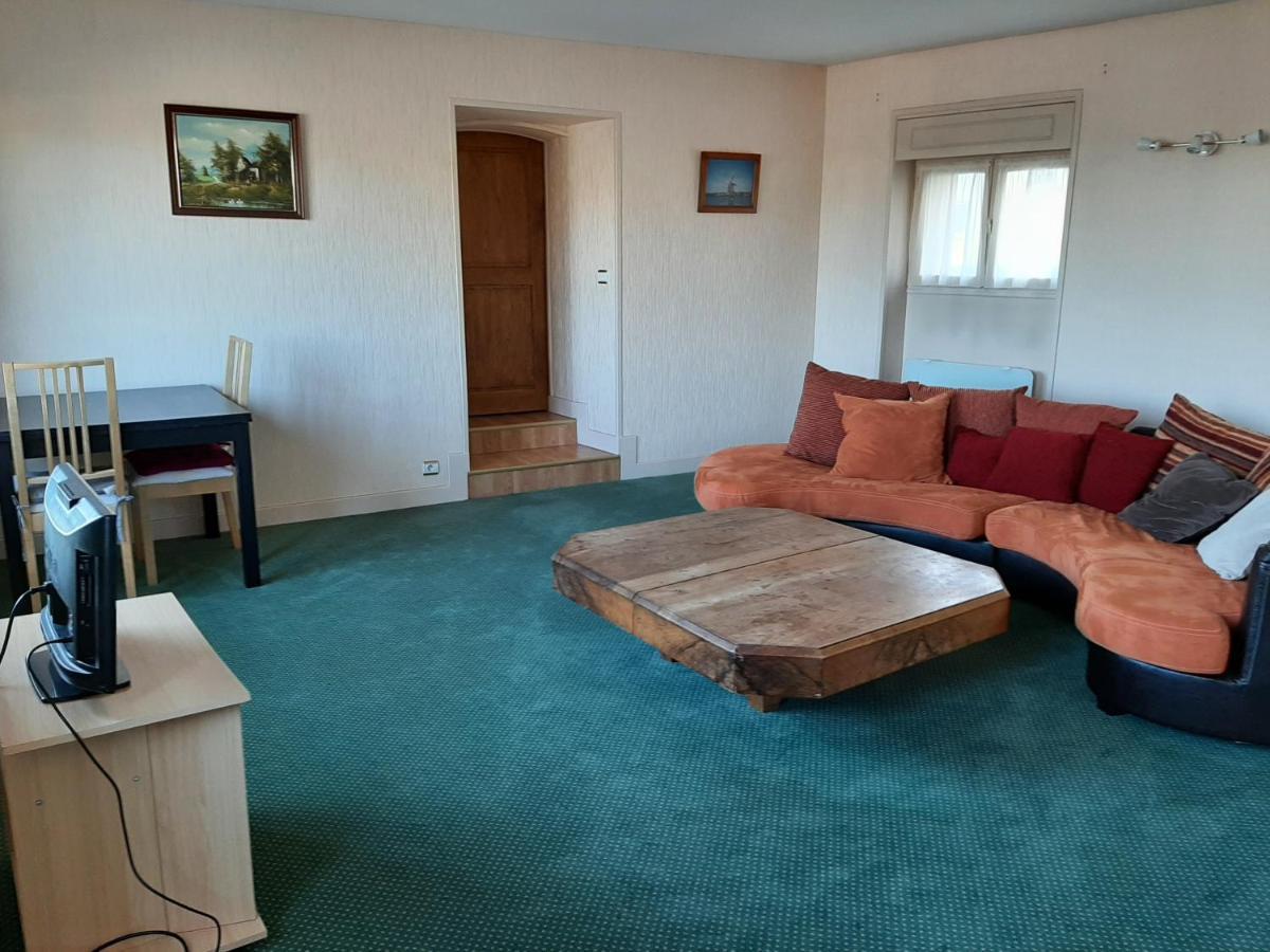 Appartement Le Petit Michelet à Granville Extérieur photo