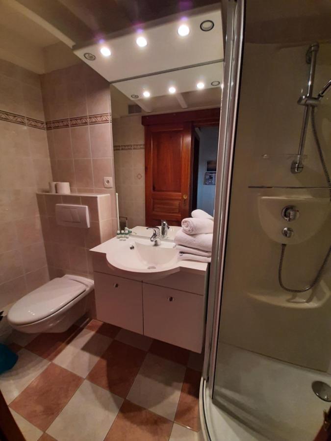 Appartement Le Petit Michelet à Granville Extérieur photo