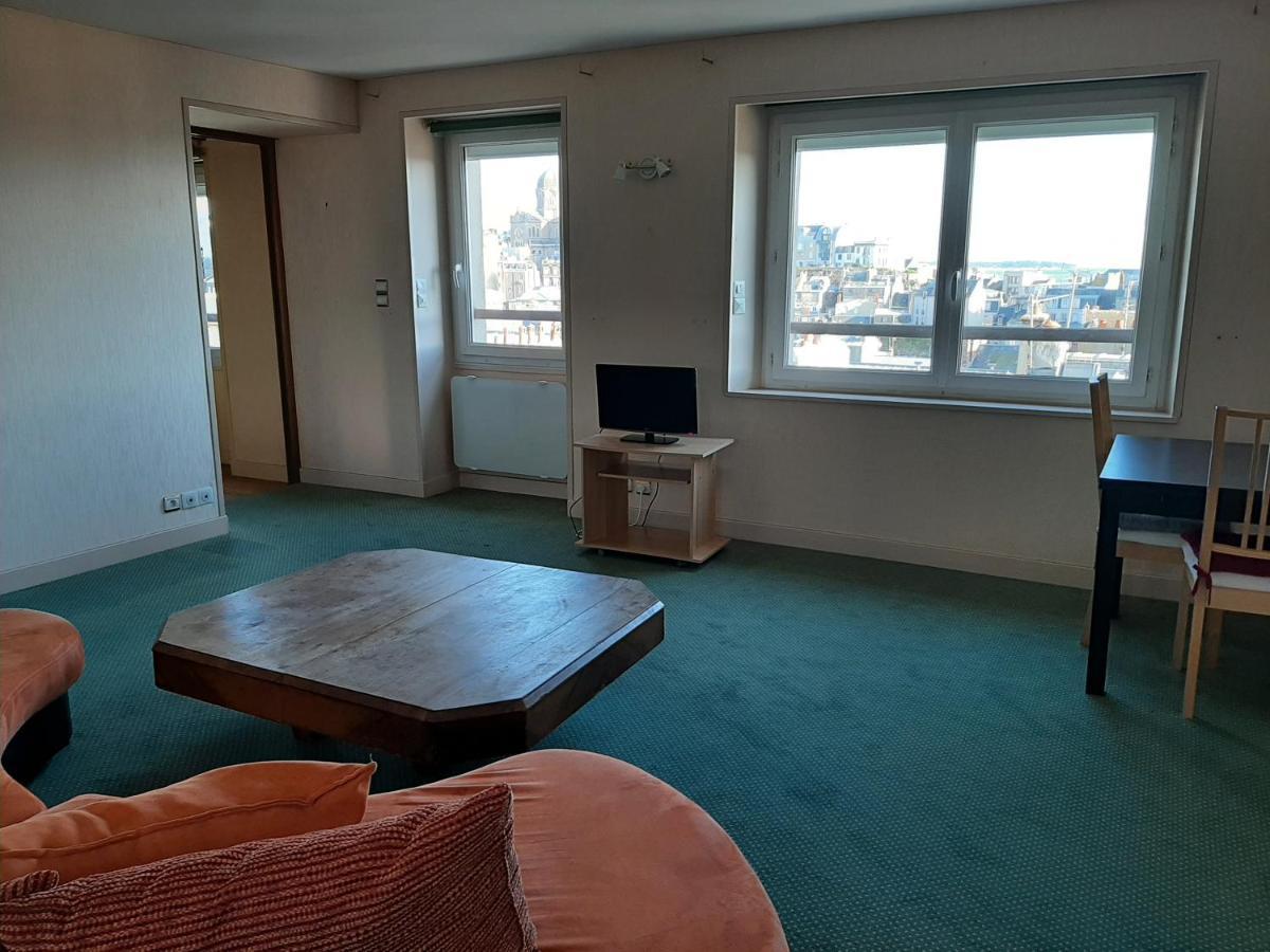 Appartement Le Petit Michelet à Granville Extérieur photo